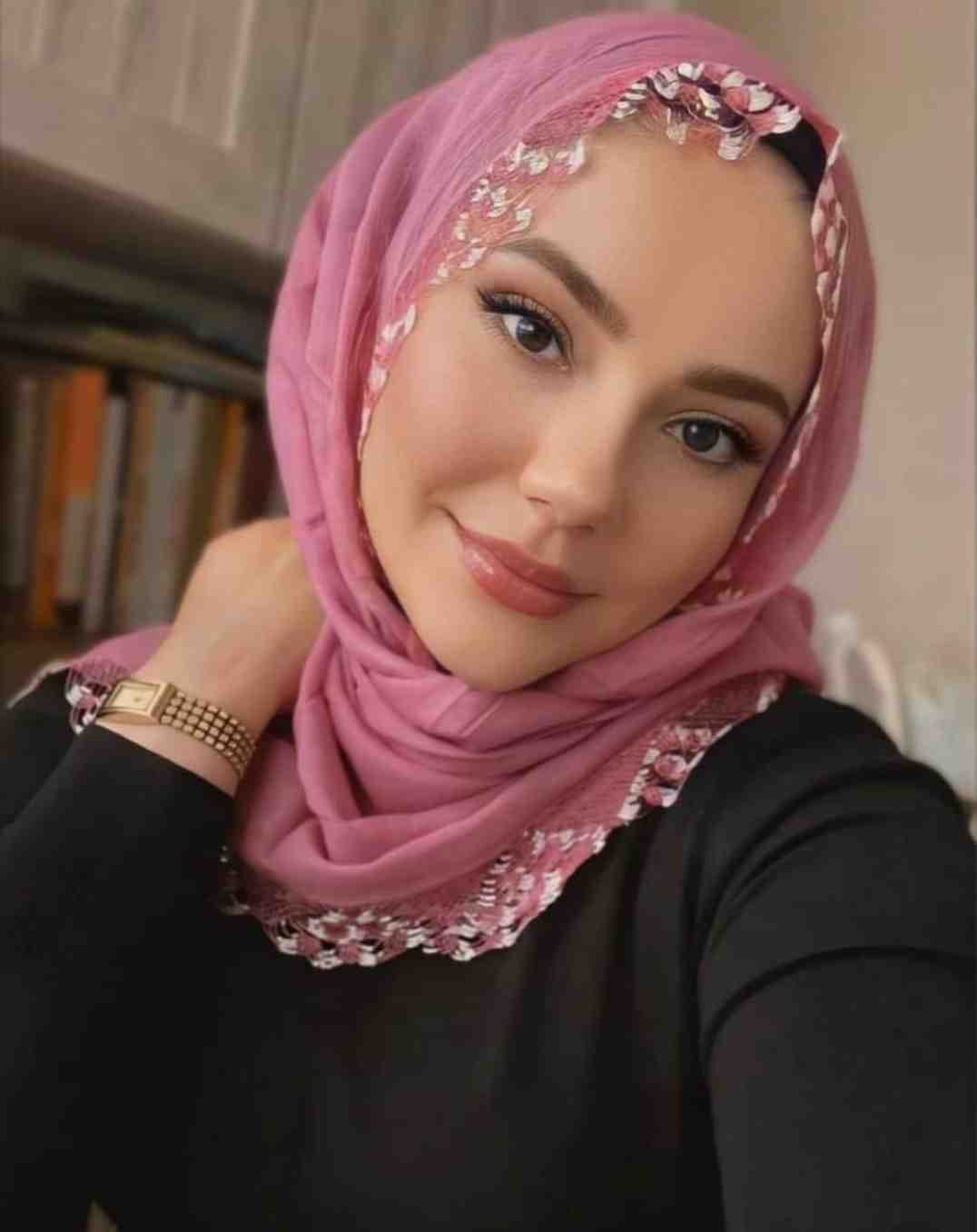 Terzili Tatlı Bir Aşk Escort Sevinç