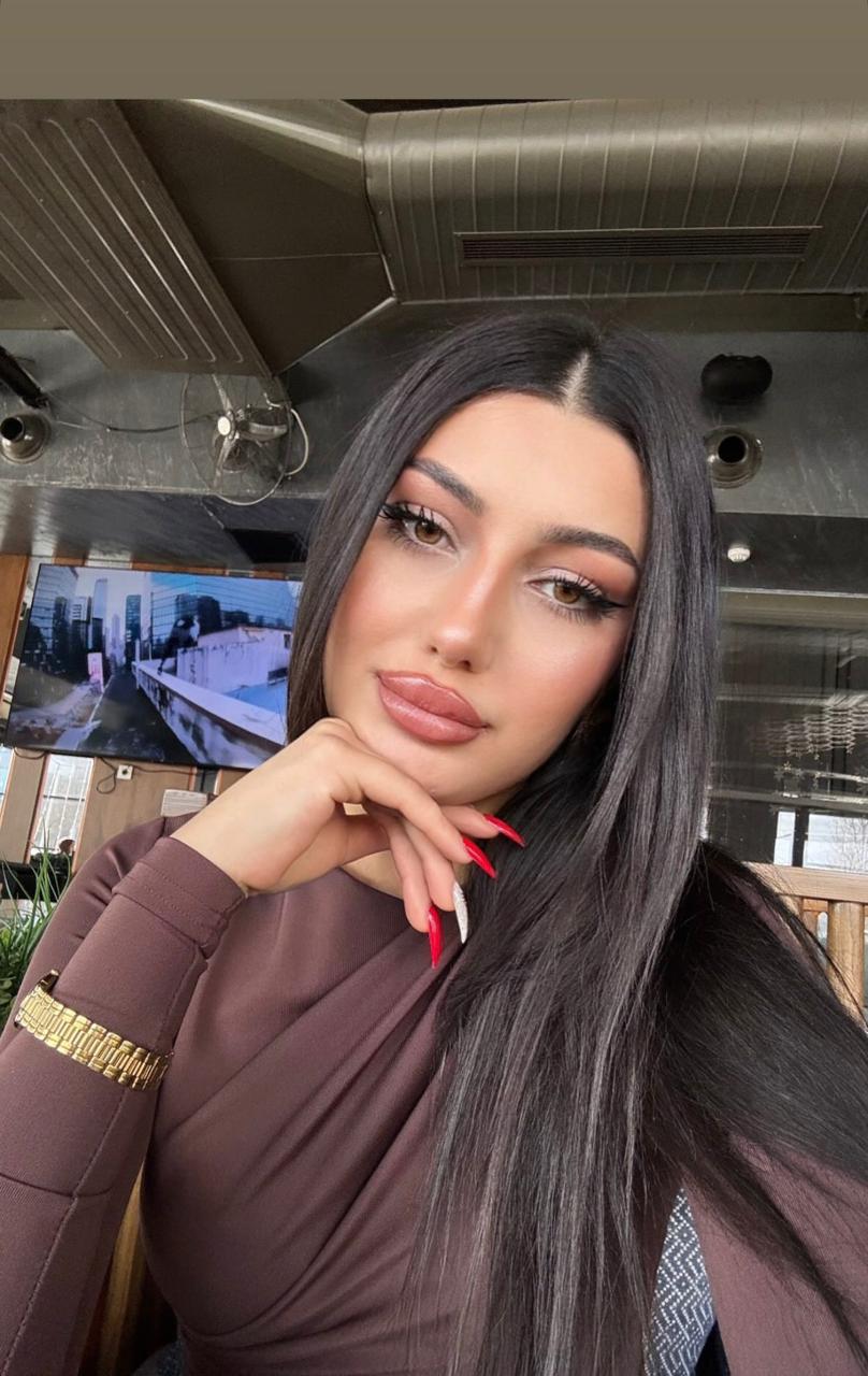 Bağdatlı Yenilikçi Bayan Escort Bayan Neval