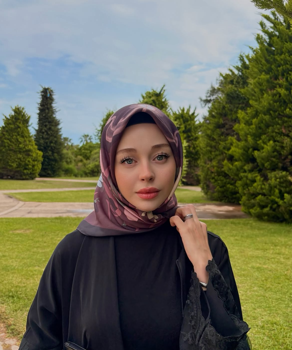 Cevheri Güzel Ruhlu Kadın Escort Funda